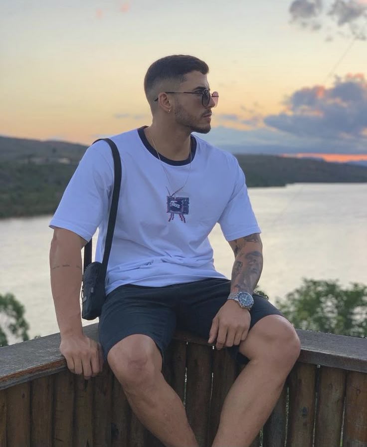 <em>Andrés M.</em>